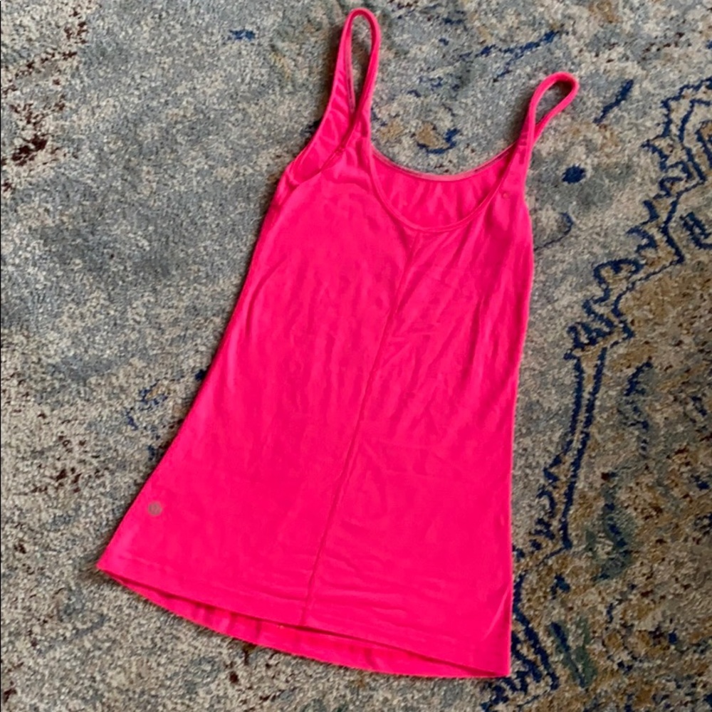 Hot pink lululemon tank top like new